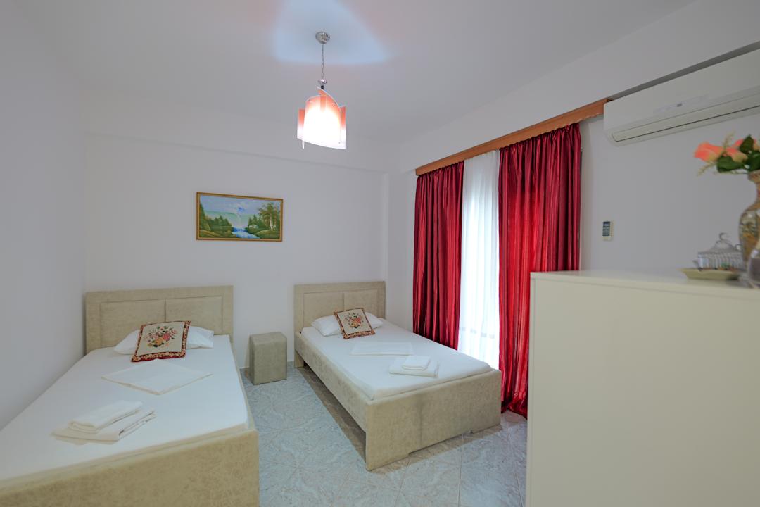 Zimmer Vila Veli Brothers