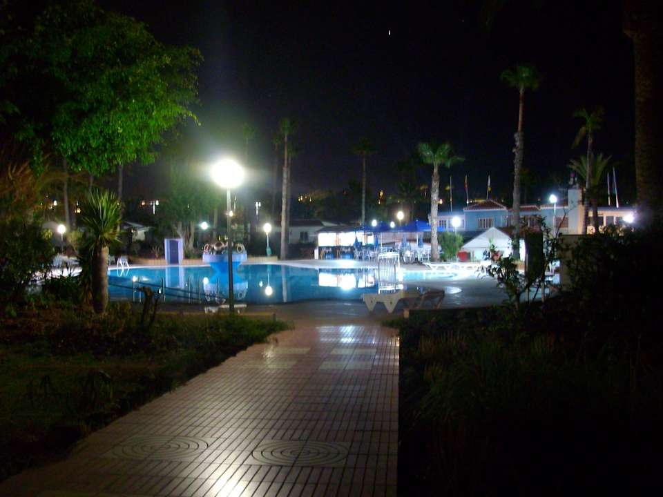 Pool bei Nacht Bungalows Las Vegas Golf