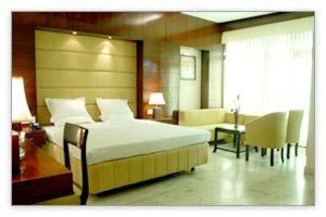 Room Hotel Regent Continental