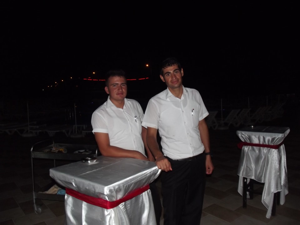Mehmet und Ramasan, zwei super nette Kellner FUN&SUN Smart Hane Sun Hotel