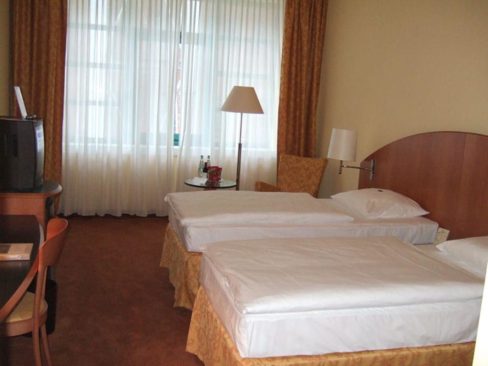 Zimmer 236 AMERON Berlin ABION Spreebogen Waterside