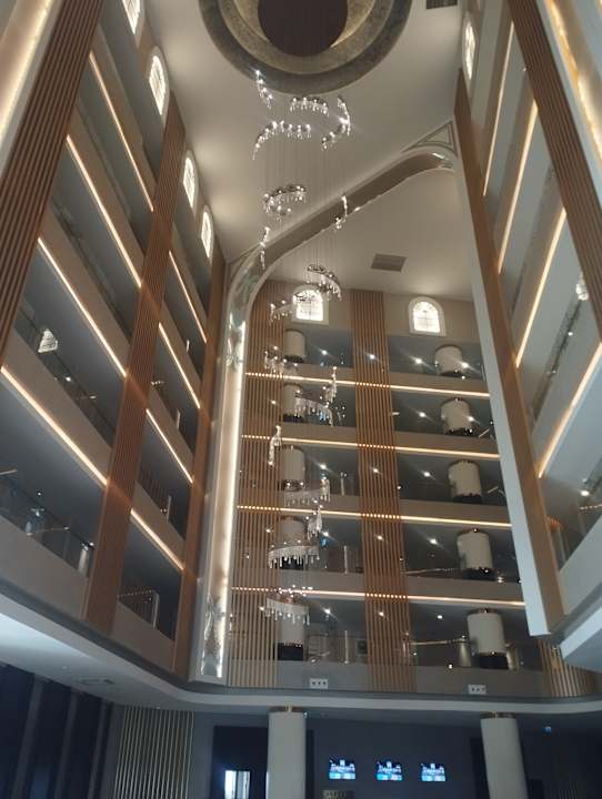 Lobby Haydarpasha Palace