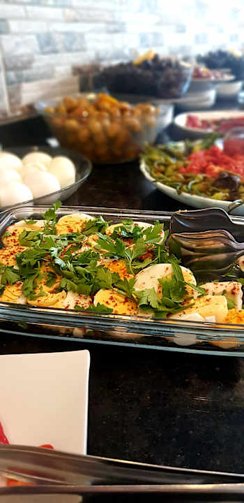 Gastro Lavin Garden Hotel