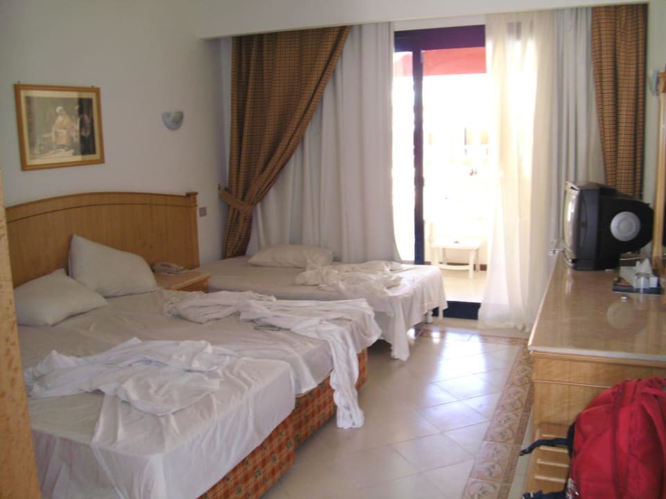 300er Block Pickalbatros Alf Leila Wa Leila Resort - Neverland Hurghada