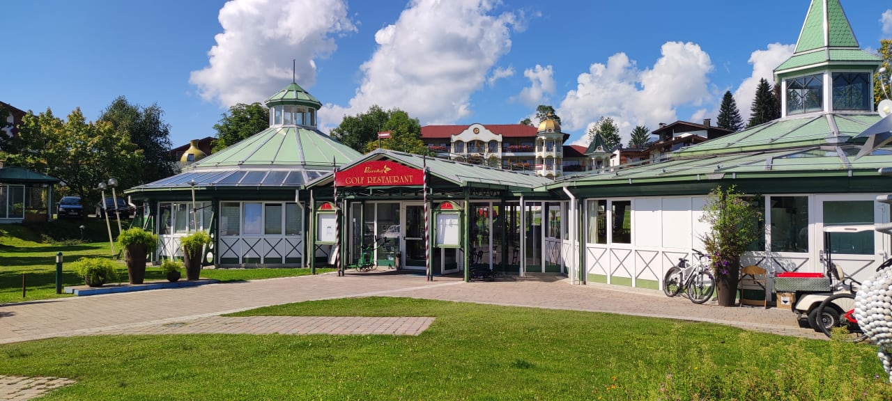 Außenansicht Wohlfühlresort Peternhof