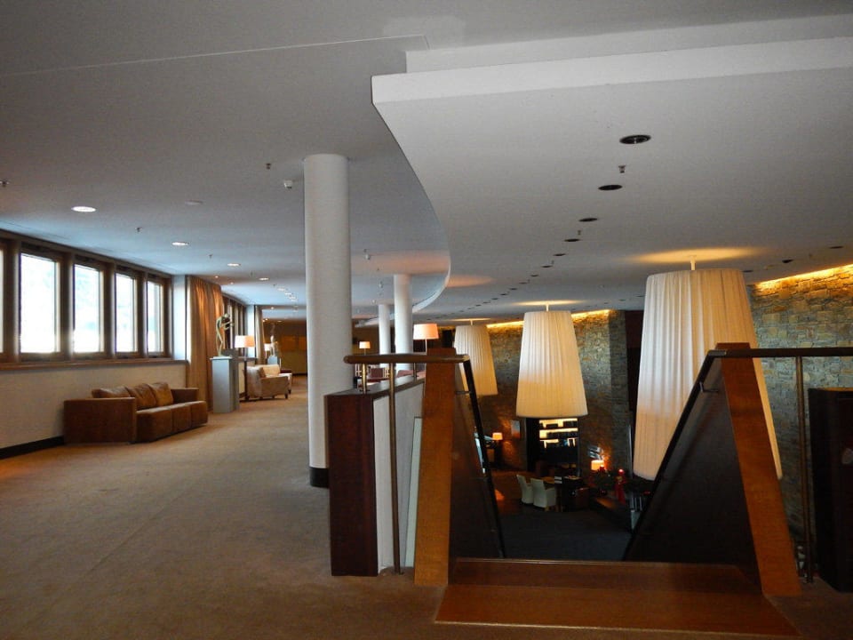 Oberer Lobbybereich Kempinski Hotel Berchtesgaden