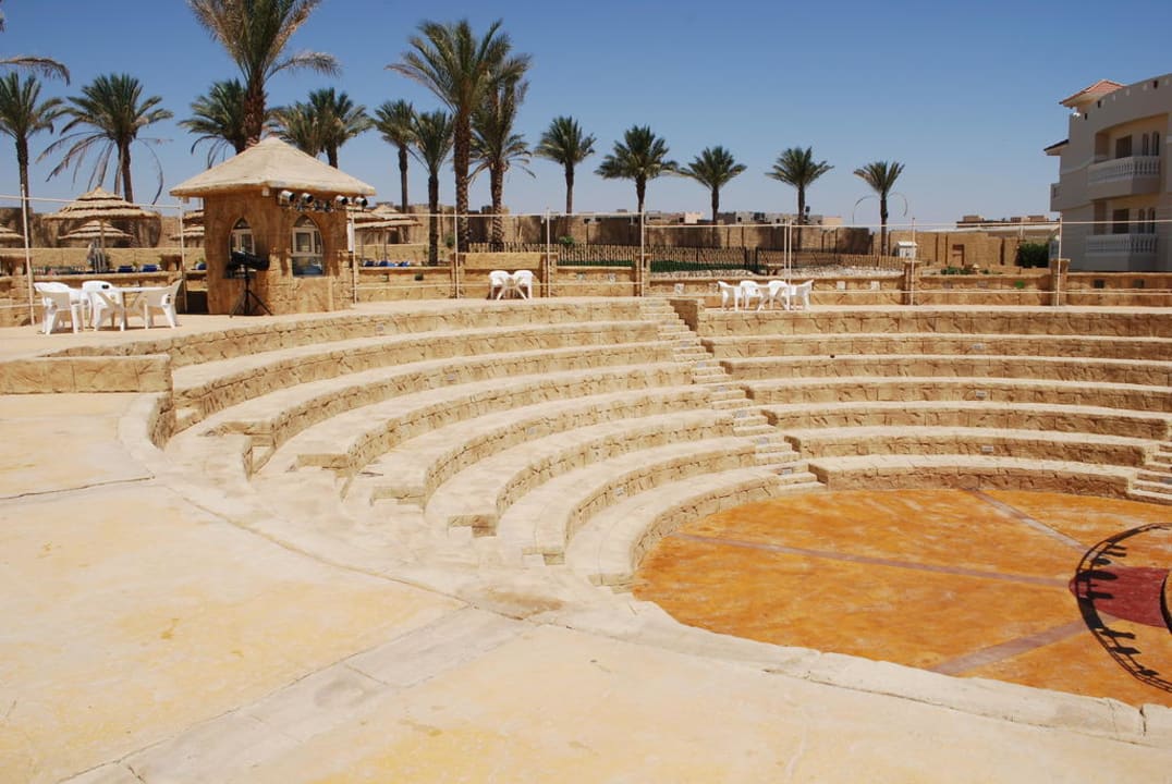 Amphitheater Hotel Tropicana Azure Club