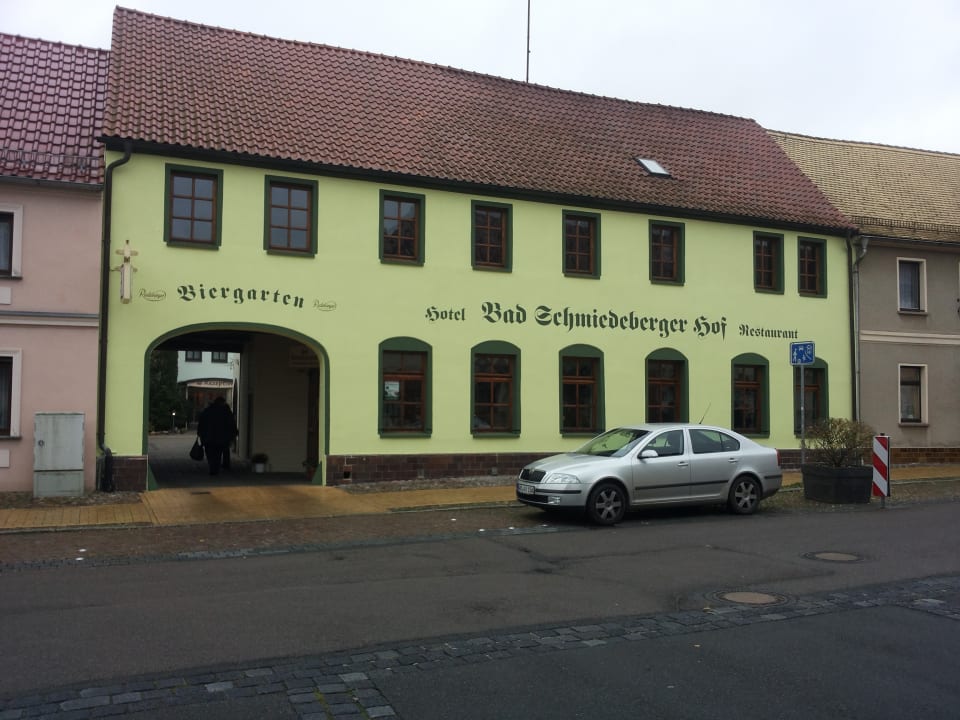 Außenansicht Hotel Schmiedeberger Hof