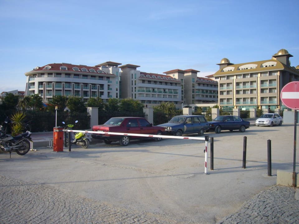 Meerseite zum Nachbarhotel Sunis Evren Beach Resort Hotel & Spa