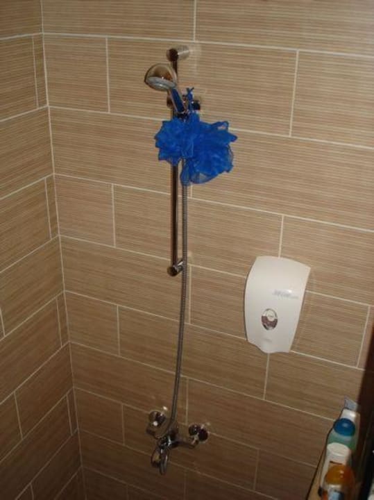 Dusche Jaz Dar EL Madina