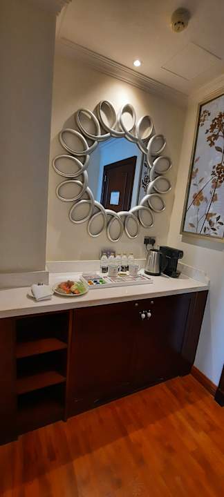Zimmer Ajman Saray, a Luxury Collection Resort