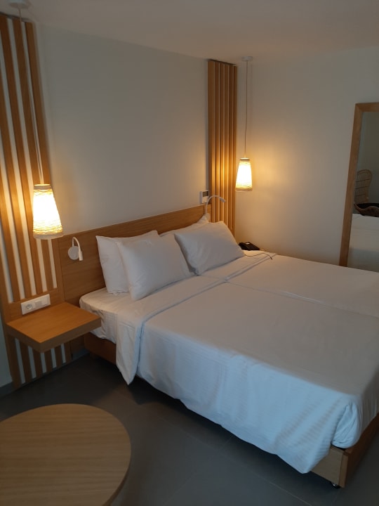 Zimmer Enorme Santanna Beach