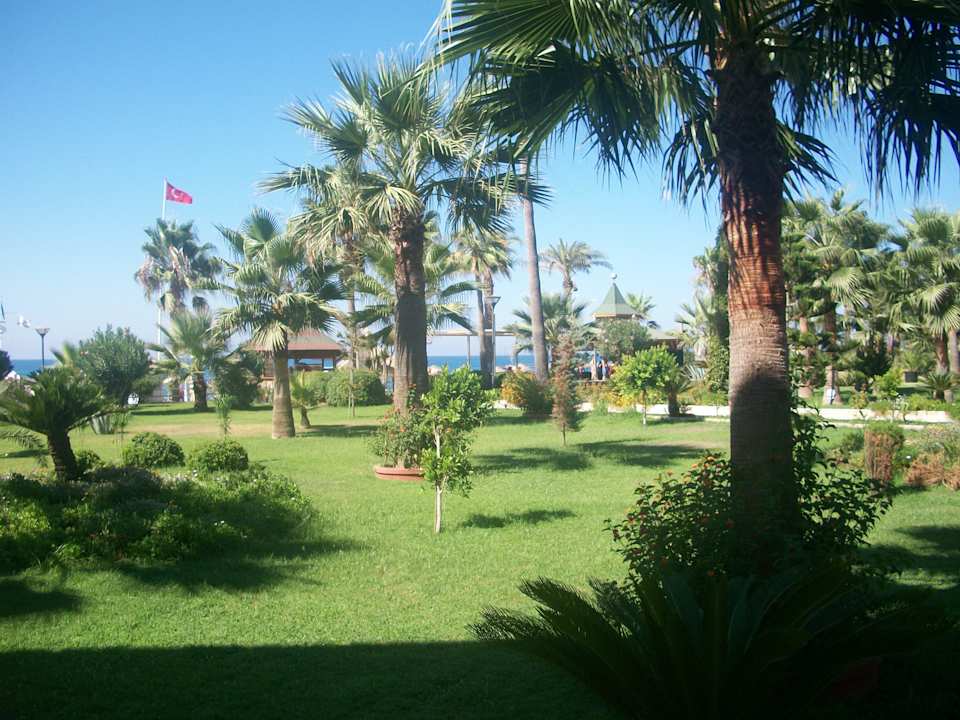 Traumhafte Gestaltung der Anlage Saphir Hotel & Villas