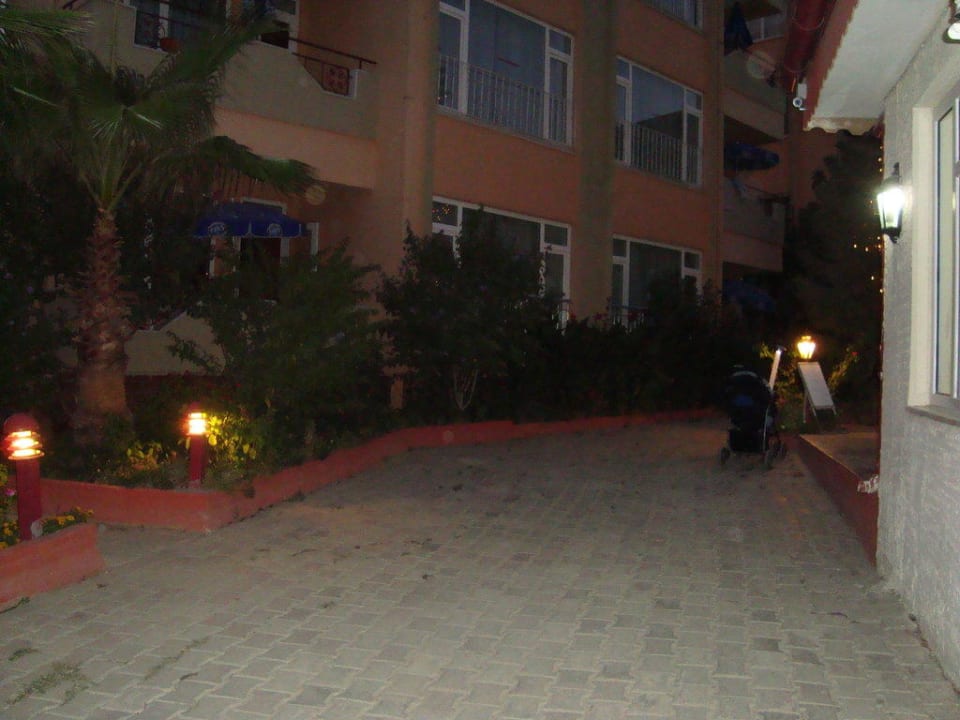 Hotel New Garden Hotel Side