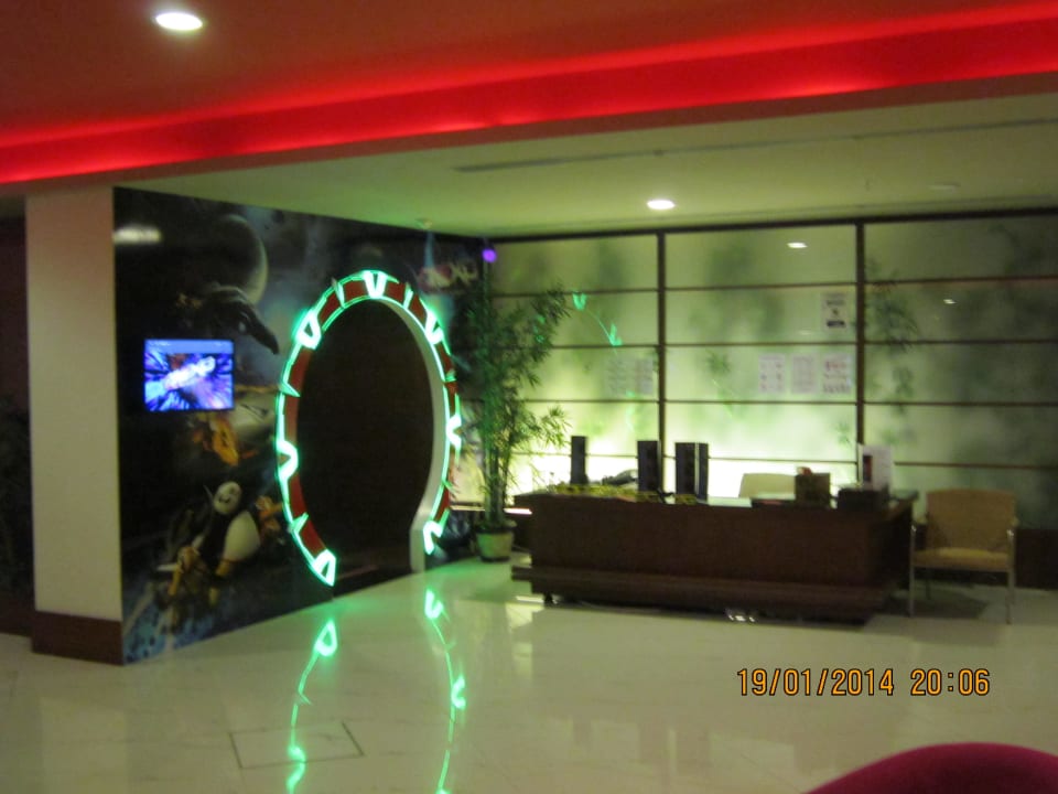 Eingang 3D-Kino Neu Limak Lara Deluxe Hotel & Resort