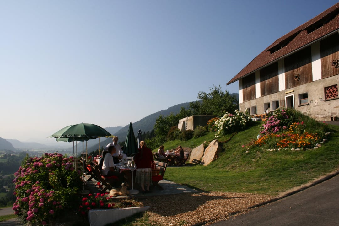 Terrasse beim Frühstücken Gästehaus Berger