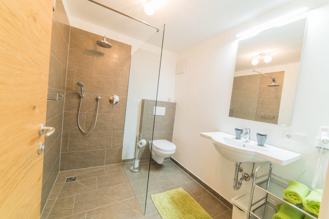 Zimmer Residence Martell Mountains