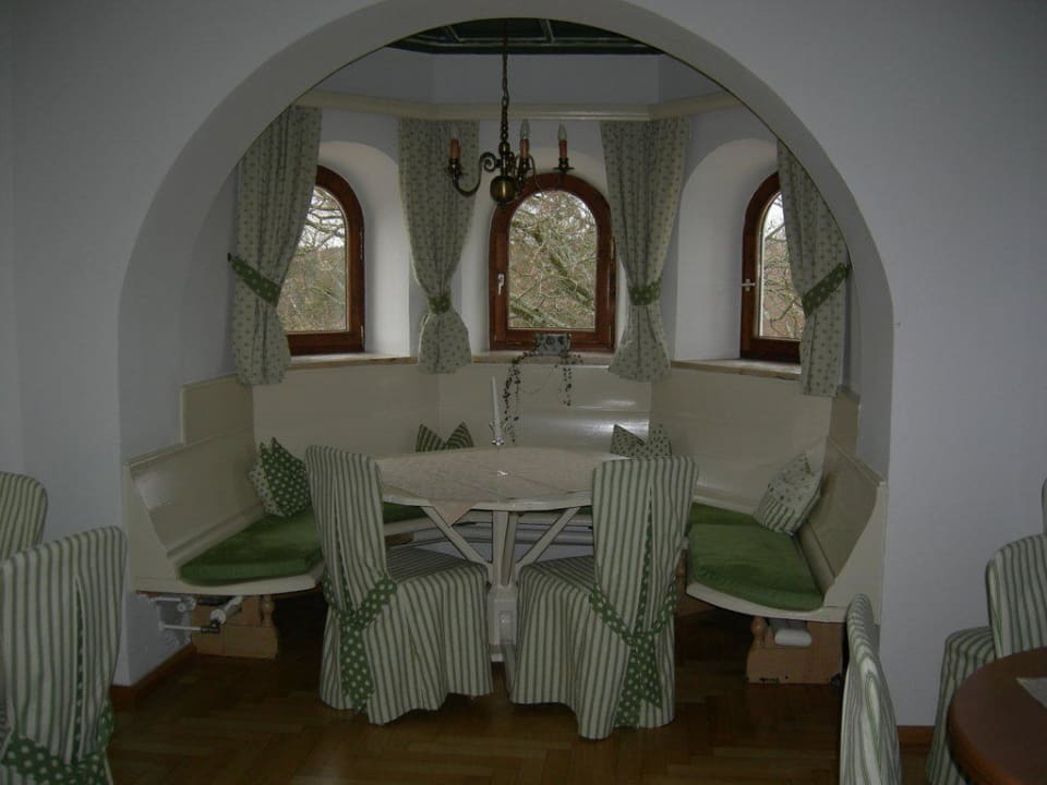 Aufenthaltsbereich Seeschloss Seehotel Schwalten - Hostel & Resort