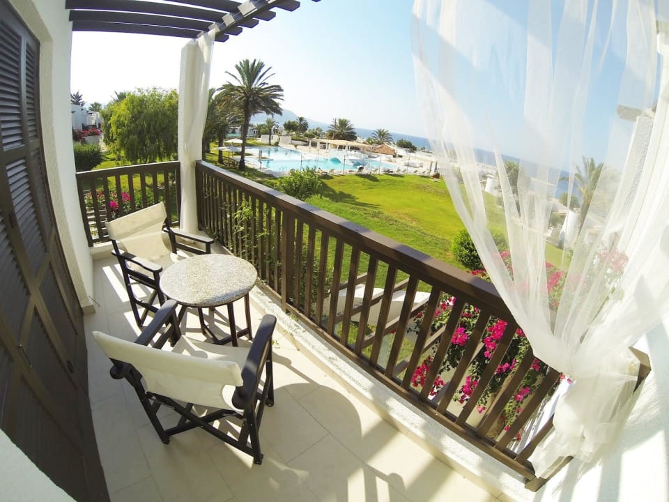 Zening Karma Apartment Balcony Latchi Family Resort