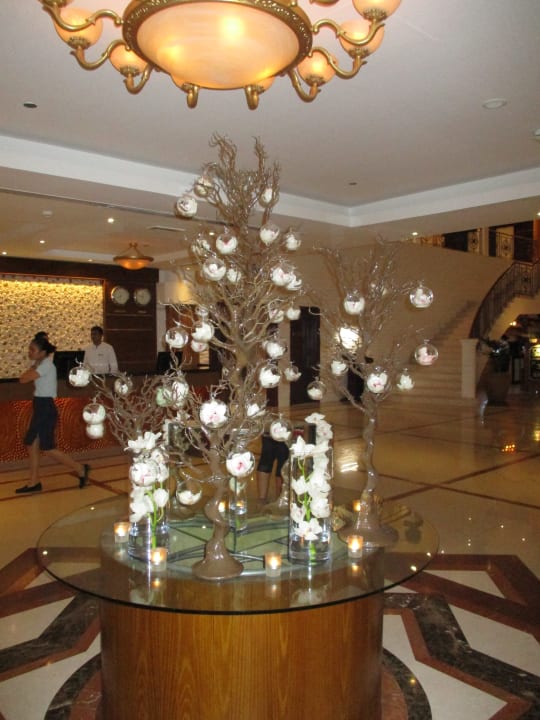 Lobby Fujairah Rotana Resort & Spa