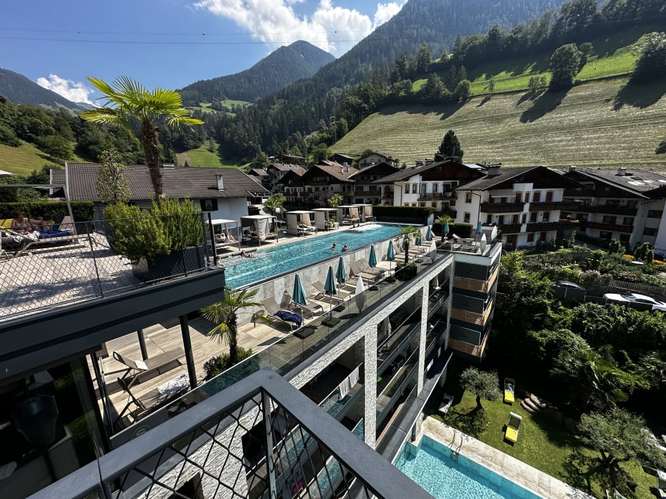 Pool STROBLHOF Active Family SPA Resort