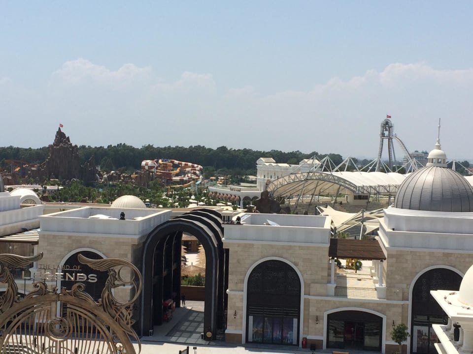 Blick vom Balkon The Land of Legends Kingdom Hotel