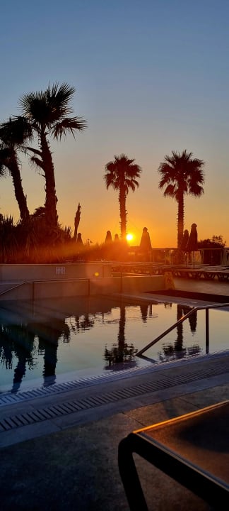 Pool Esperides Beach Resort