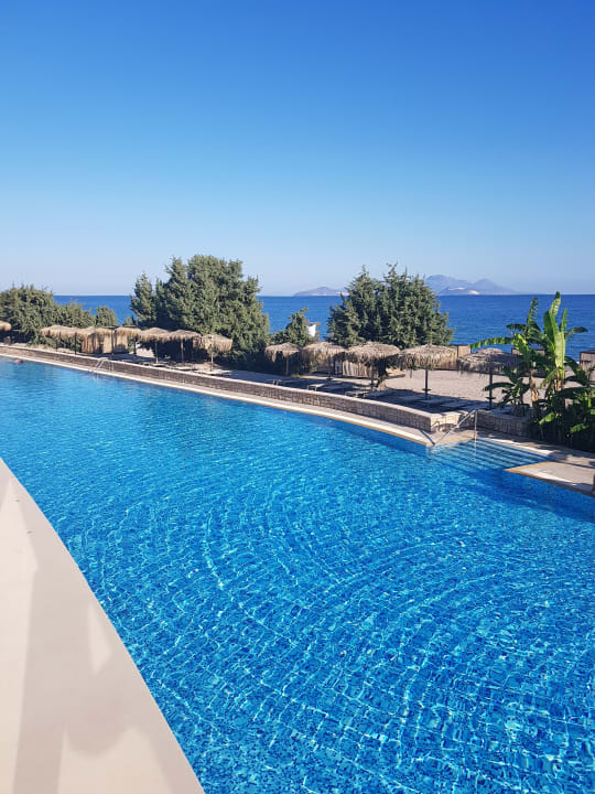 Pool Blue Lagoon Village