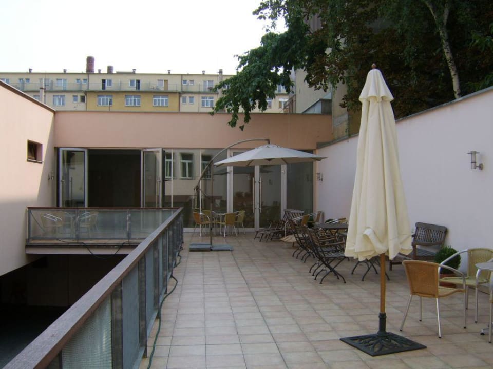 Hotel Carol Aussenansicht Hotel Carol