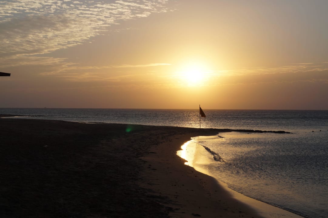 Sonnenaufgang am Strand Shams Prestige Abu Soma-Adults Only