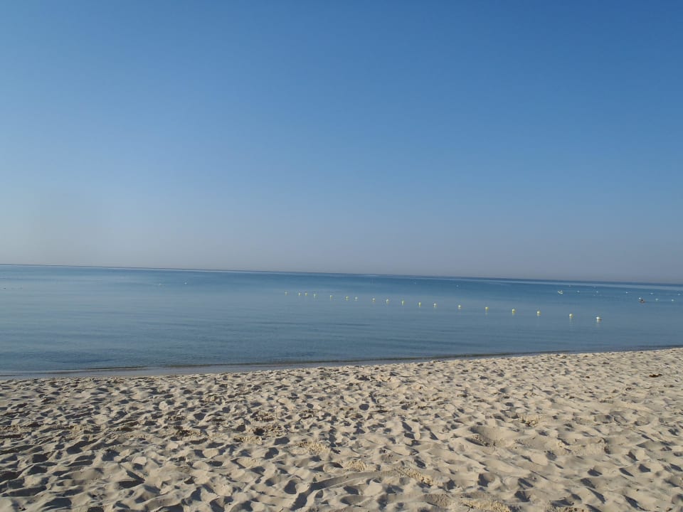 Der feine Sandstrand Steigenberger Marhaba Thalasso Hammamet