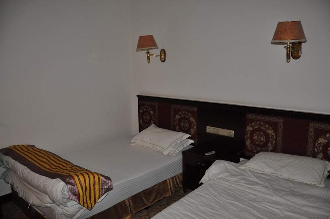 Betten warm aber feucht Samye Monastery Guesthouse