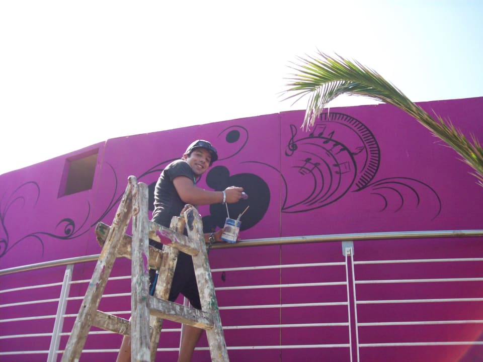 Toto bei der Arbeit! Sieht super aus! El Mehdi Beach Resort