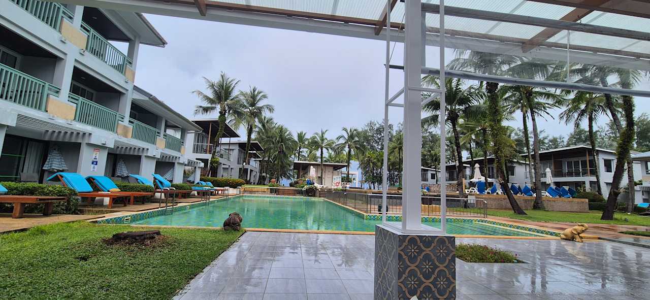 Pool The Briza Beach Resort Khaolak