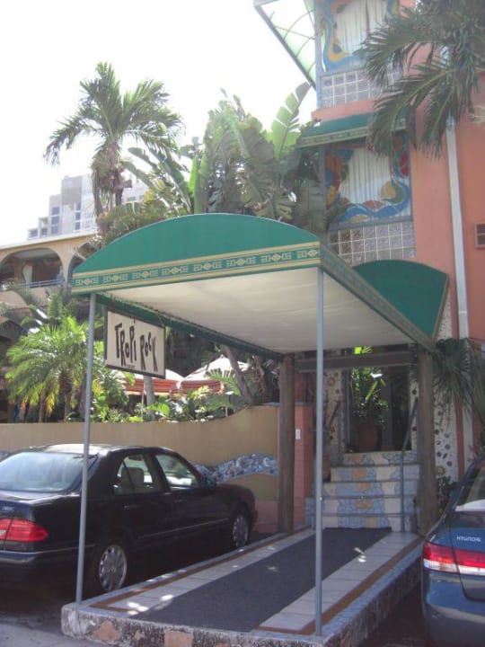 Eingangsbereich Hotel Tropi Rock Resort