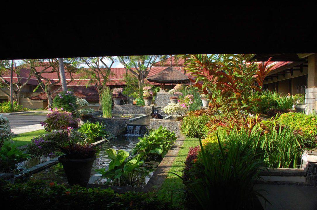 Eingang InterContinental Bali Resort