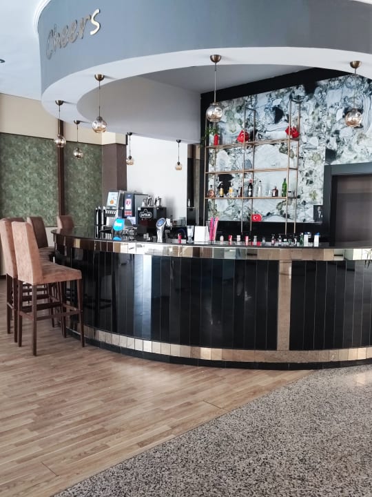 Gastro Cenger Beach Resort & Spa