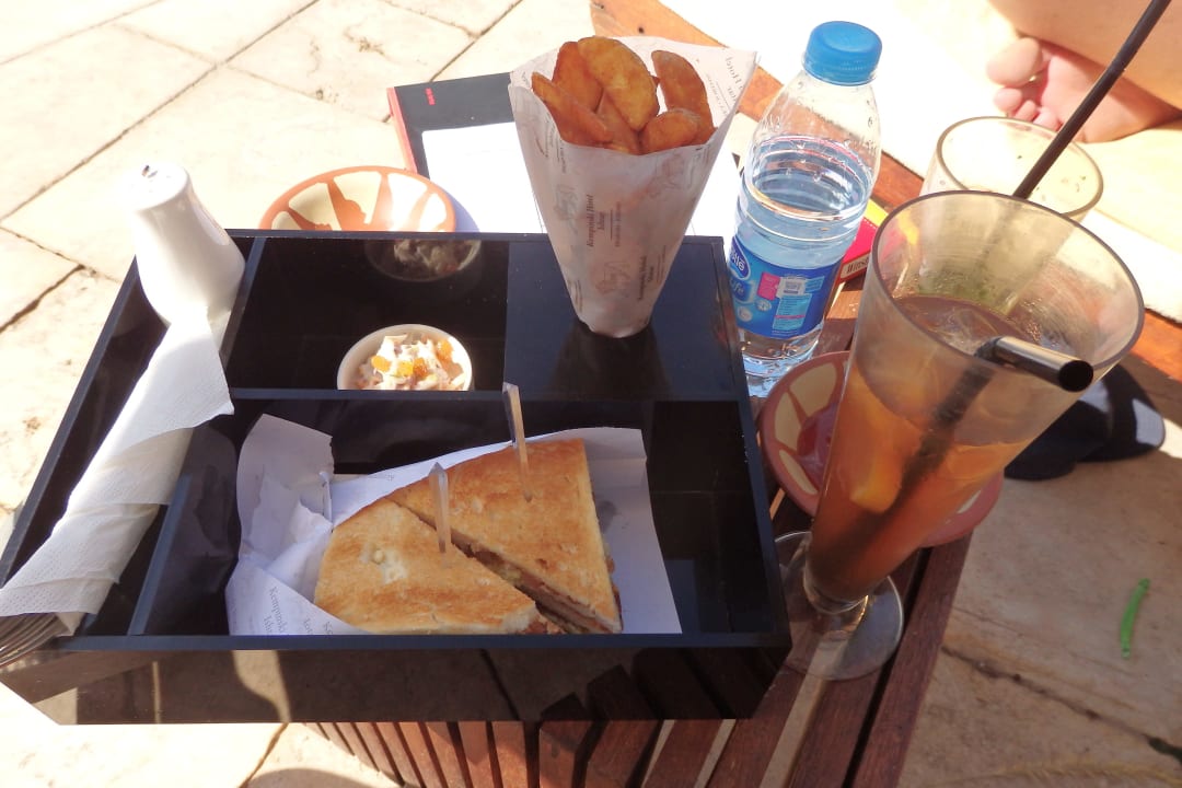 Pool Snack Hotel Kempinski Ishtar Dead Sea