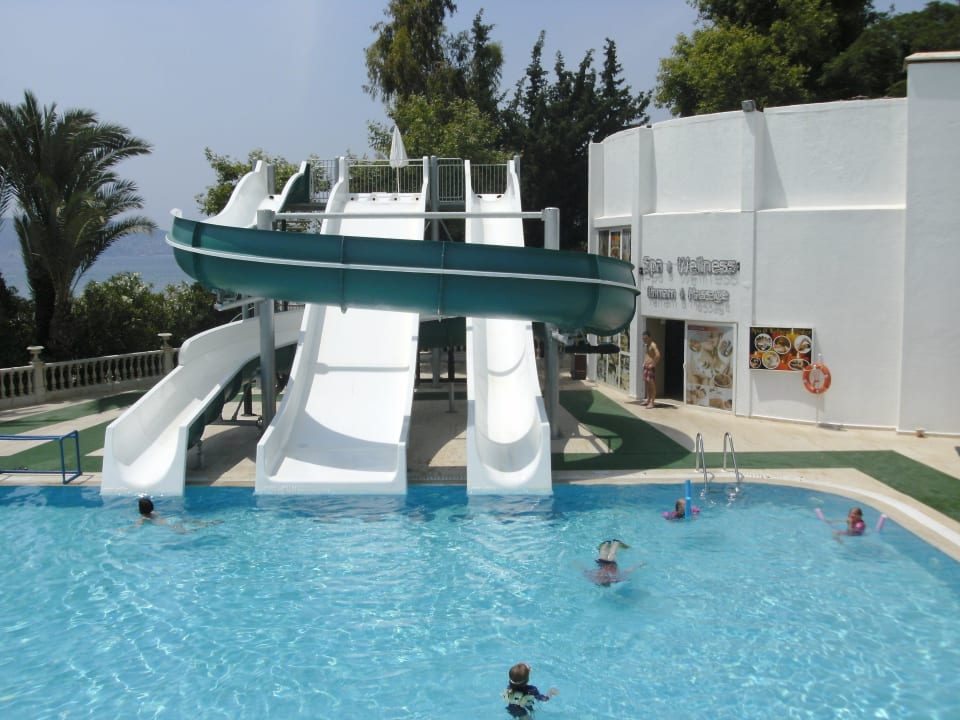 Neu im Alantur  -  Wasserrutschen Labranda Alantur Resort