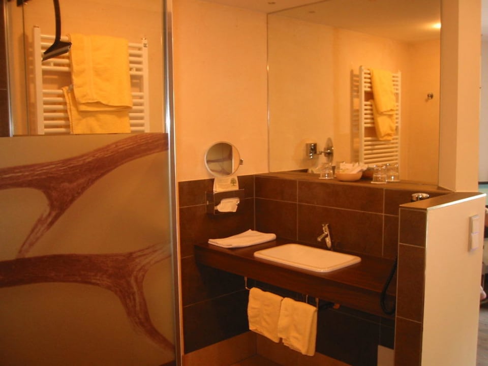 Doppel-Waschbecken Hotel DIE SONNE