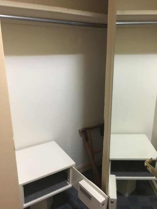 Zimmer Ramada by Wyndham Jersey City