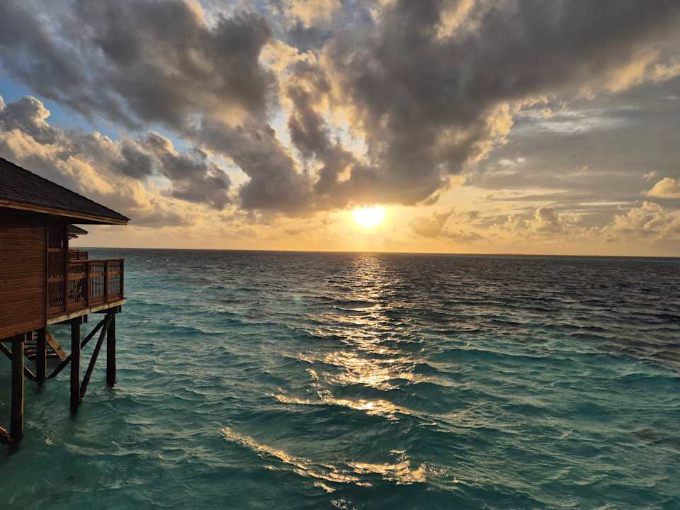 Ausblick Vilamendhoo Island Resort & Spa