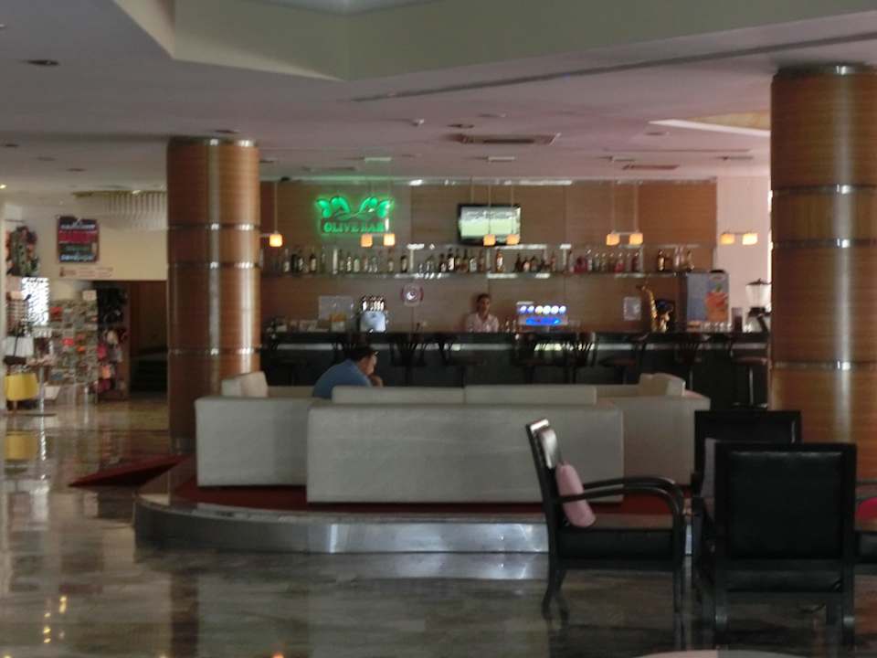 Morgens an der bar Asteria Collection Side