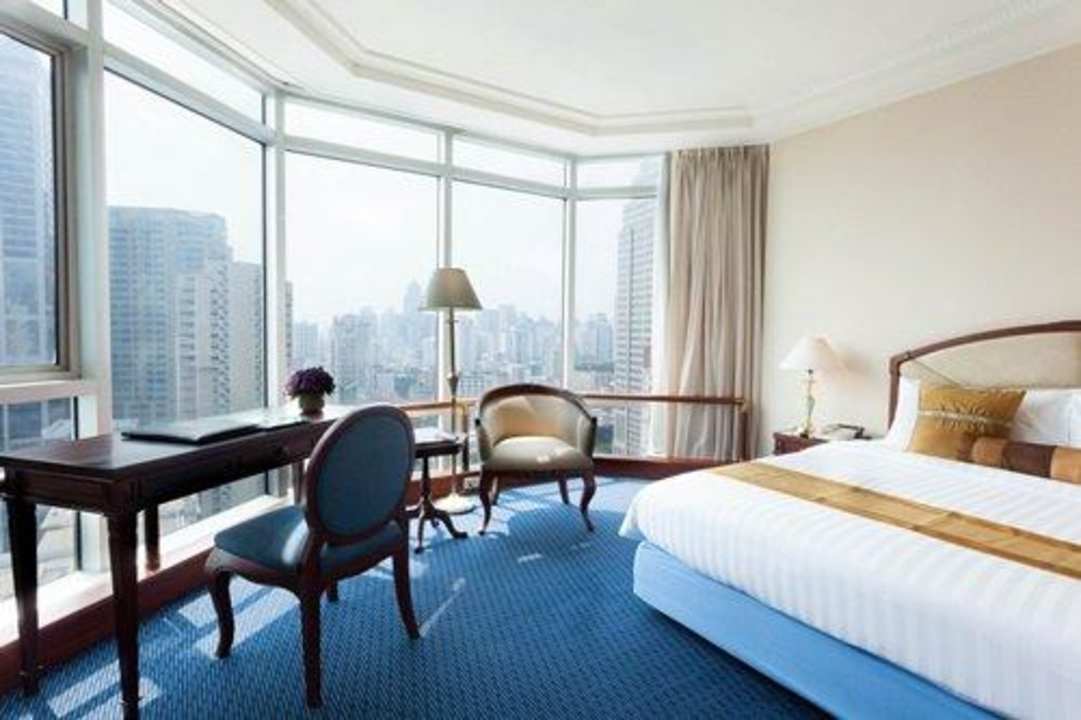 The Resident Hotel Windsor Suites & Convention