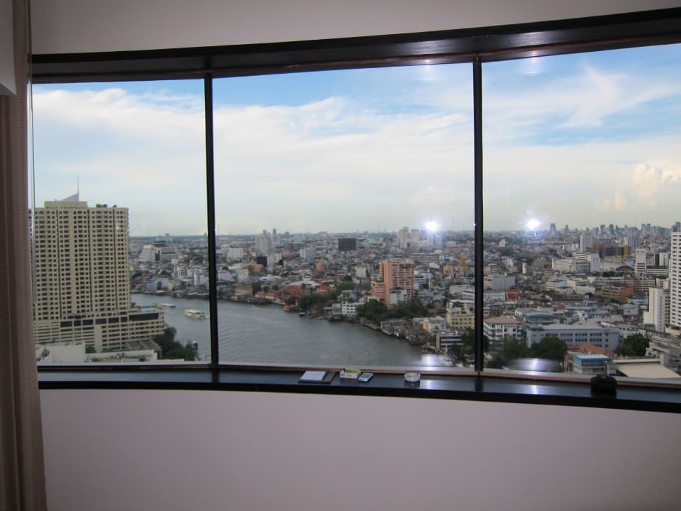 Ausblick am Tag Millennium Hilton Bangkok