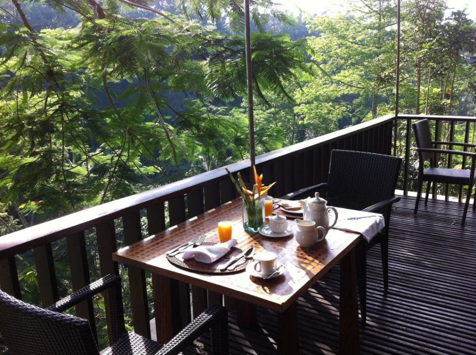 Frühstück in der Natur Maya Ubud Resort & Spa Bali