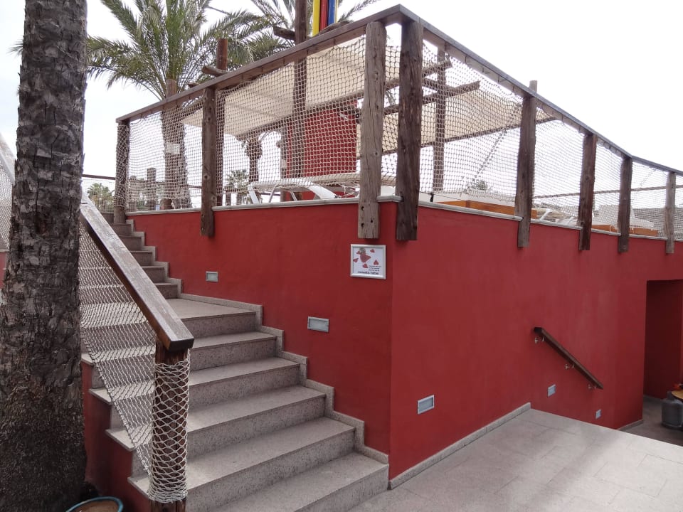 Sonnendeck für die Ronantik-Suiten HL Miraflor Suites Hotel