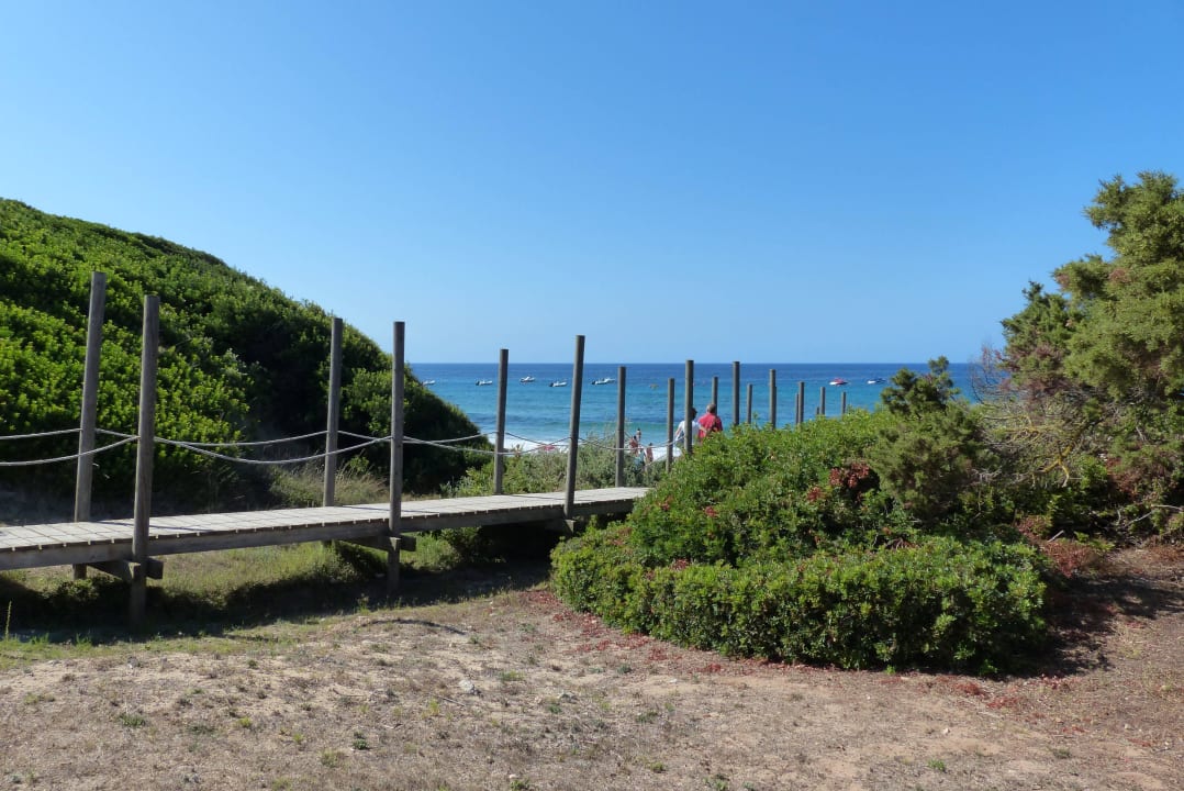 Einer der Wege zum Strand Globales Lord Nelson - Adults only