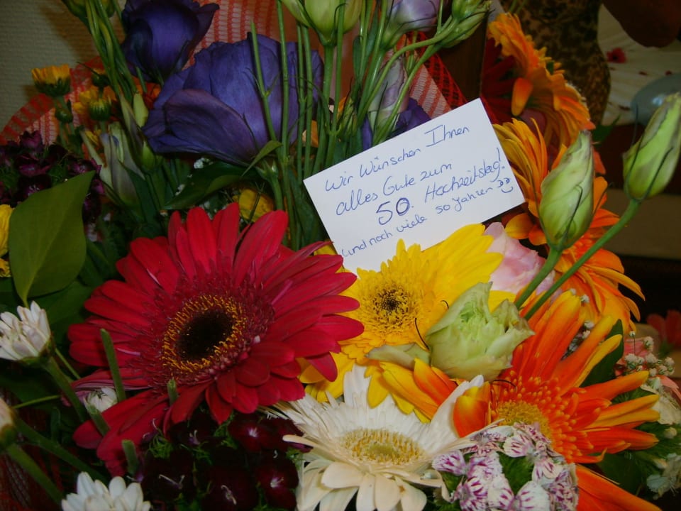 Gratulation der Geschäftsleitung Le Jardin Resort