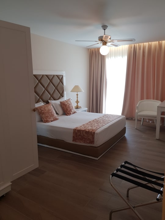 Zimmer Sandy Villas Resort